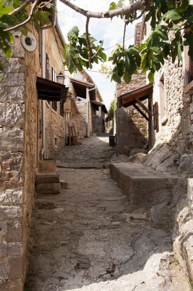 Хум: самый маленький город в мире