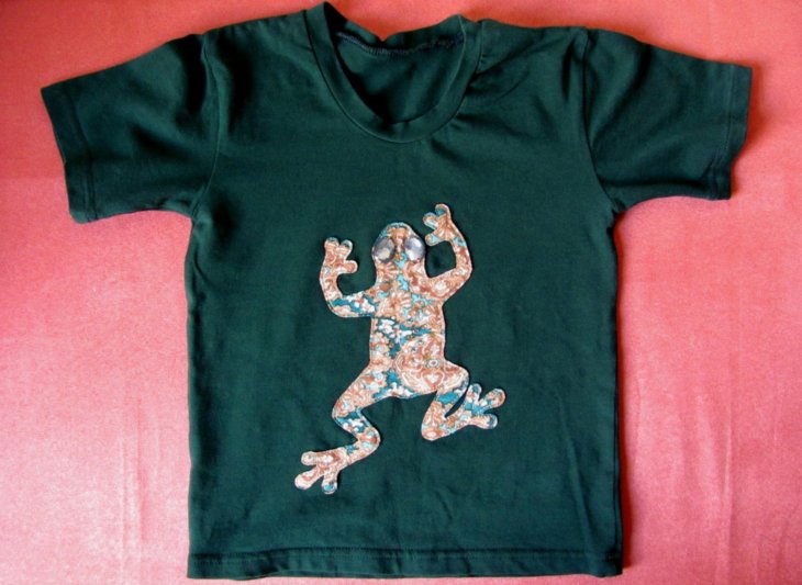 Как украсить футболку — даем вторую жизнь старым футболкам