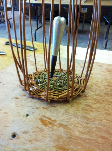 Корзина на все случаи жизни своими руками