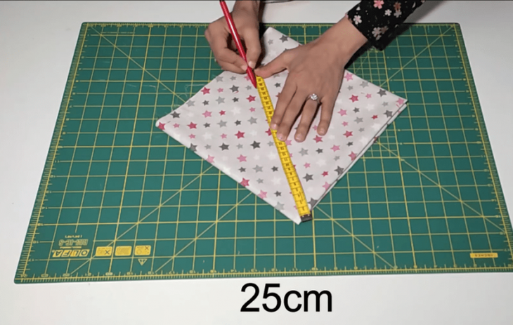 Круглая подушка на все случаи жизни