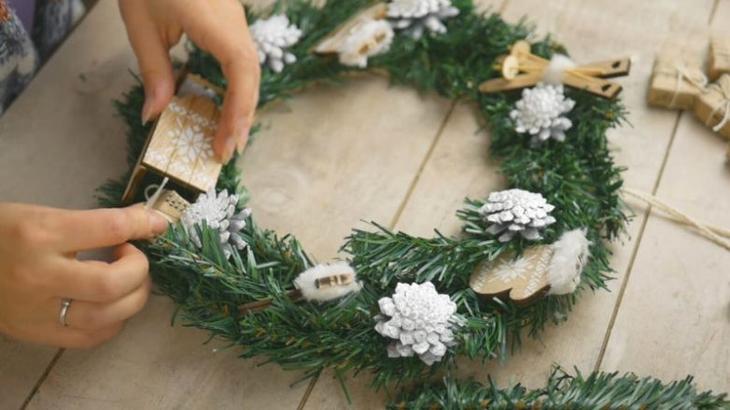 Новогодний декор из самой дешёвой ёлки