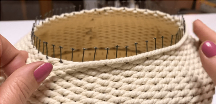 Стильная ваза из ненужной миски