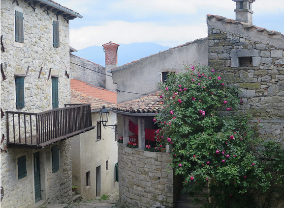 Заповедник Средневековья: достопримечательности хорватского Хума