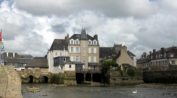 Жилые мосты Европы: ТОП-5 уникальных мостов, на которых до сих пор живут люди