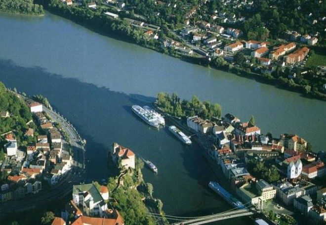 16 поразительных мест, где видна граница между водными пространствами