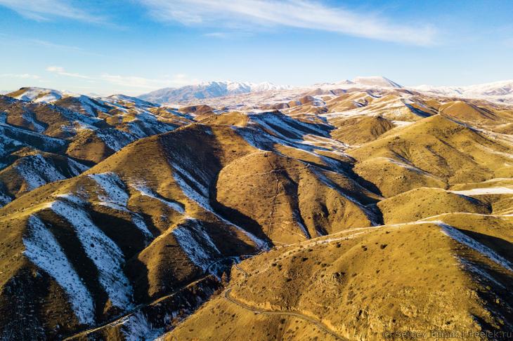 Армения: горы и монастыри