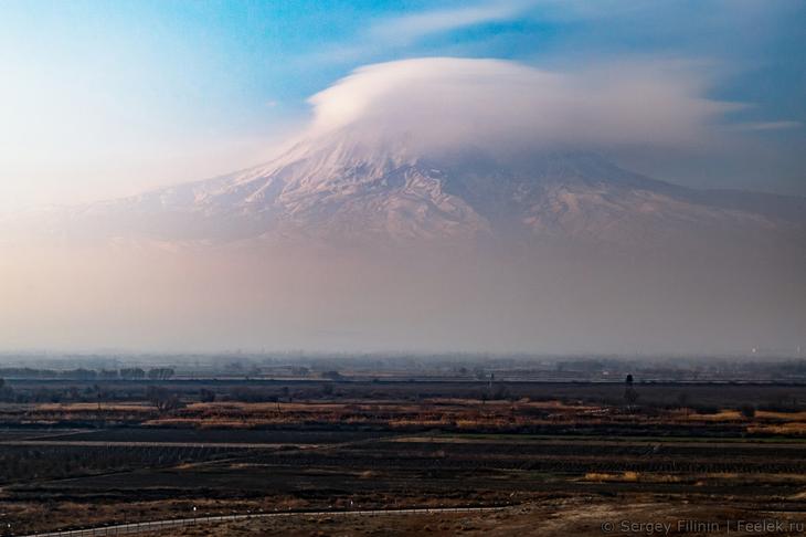 Армения: горы и монастыри