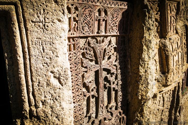 Армения: горы и монастыри