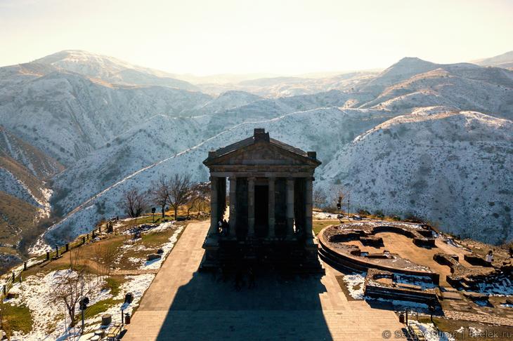 Армения: горы и монастыри