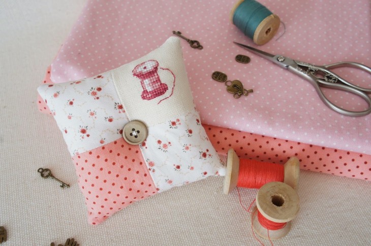 Декоративные подушки своими руками: фото идеи для красивого комфорта и уюта