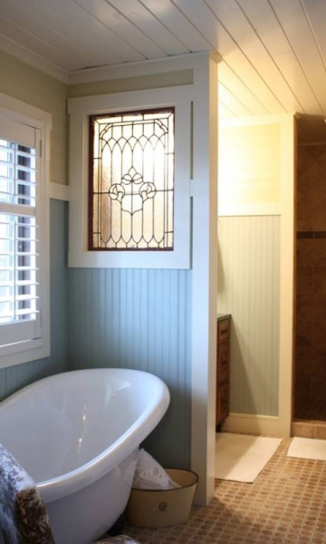 Интересные способы использования старых оконных рам