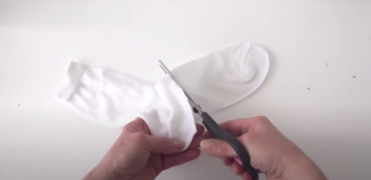 Как сделать милых пёсиков из пряжи