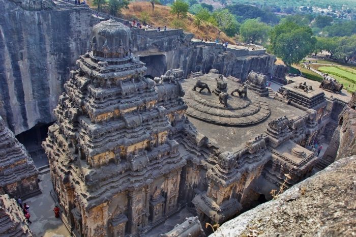 На перекрёстке религий: храмы Эллоры