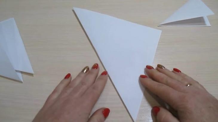 Пушистая снежинка своими руками