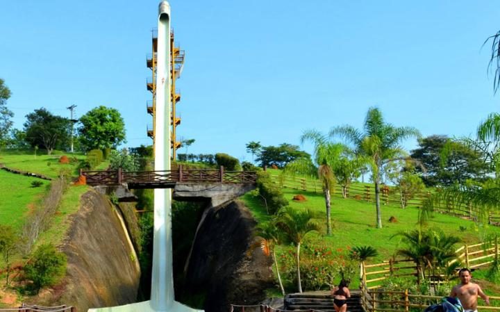 Самые-пресамые водные горки планеты