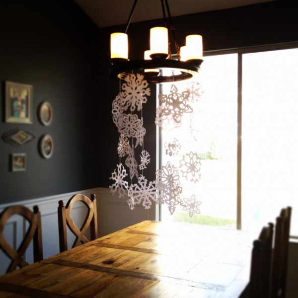 Украшения на окна к новому году — фото новинок