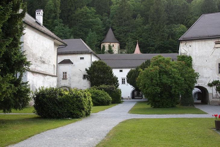 Замки Словении: 10 самых известных древних сооружений
