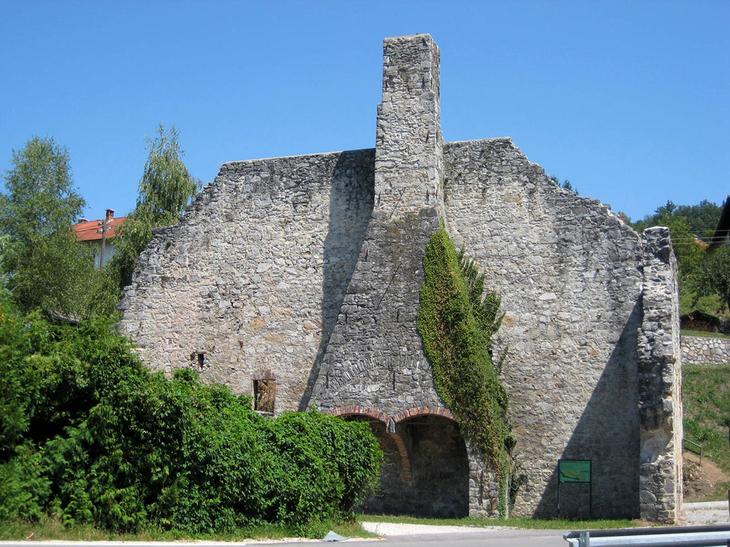 Замки Словении: 10 самых известных древних сооружений