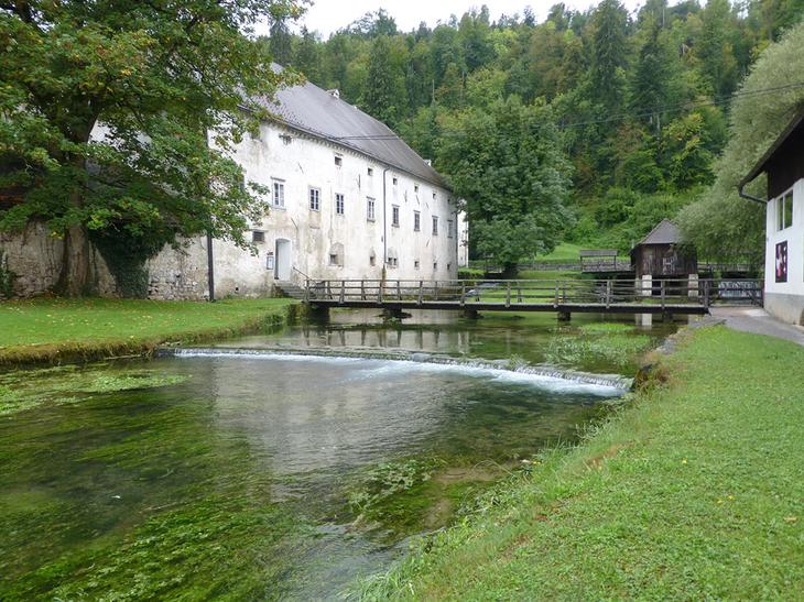 Замки Словении: 10 самых известных древних сооружений