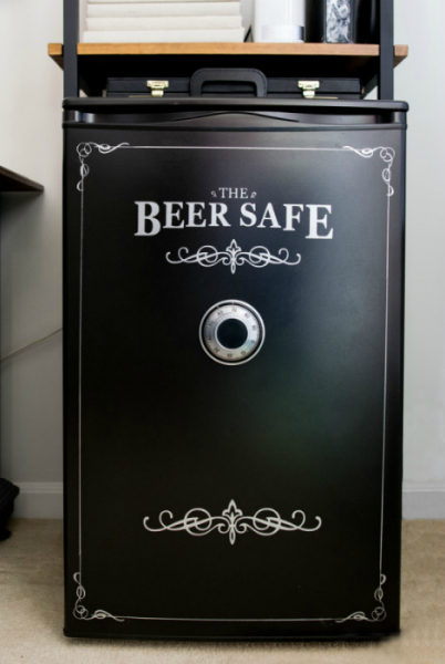 16 замечательных идей, которые помогут преобразить старый холодильник