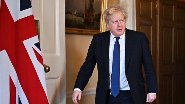 Главная роль Владимира Зеленского и ментальное состояние Путина: мировые СМИ о первом дне российско-украинской войны