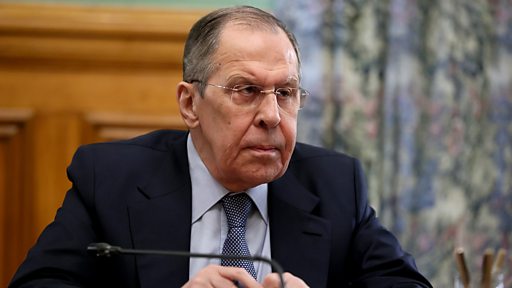 Путин предложил украинским военным "брать власть в свои руки"