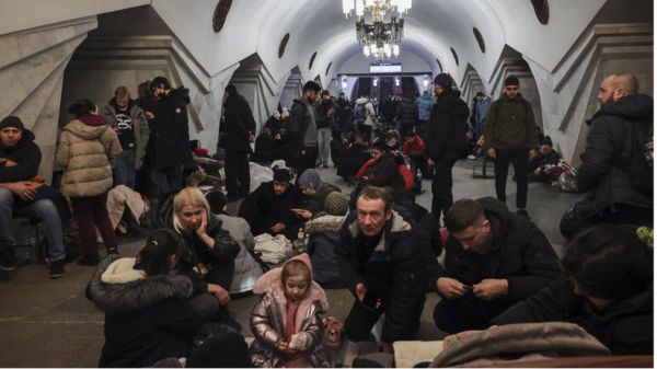 "Кажется, нас бомбят": как Украина встретила первый день российского вторжения