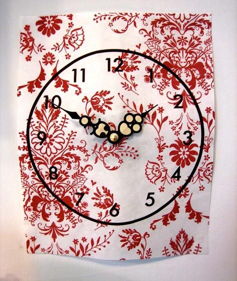 60 чудесных примеров настенных часов, которые вы захотите сделать