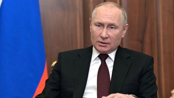 Главная роль Владимира Зеленского и ментальное состояние Путина: мировые СМИ о первом дне российско-украинской войны