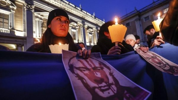 Война на Украине, день второй. Фотографии