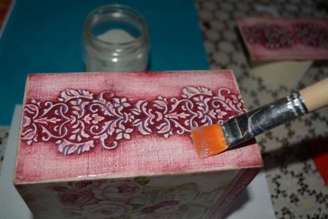 Декупаж мебели: идеи для создания атмосферы шебби-шик и просанса