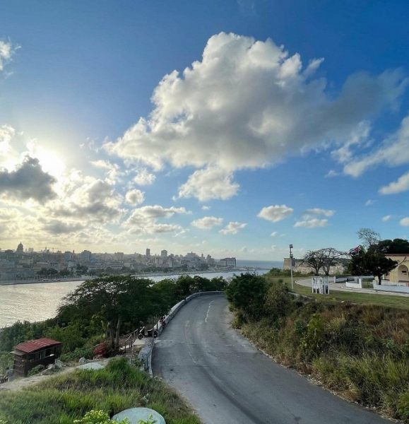 «Голодные ужасы и разруха на территории тут не страшны»: туристка делится отзывом о «четверке» на Кубе