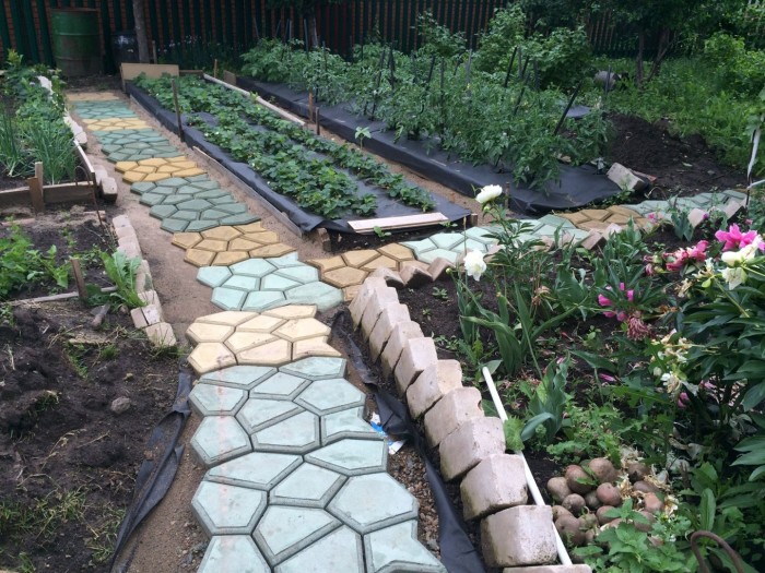 Идеи красивых дорожек, которые восхитят гостей на участке