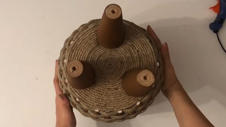 Интересная вещь из старой кастрюли