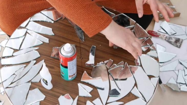 Отличное применение разбитого зеркала