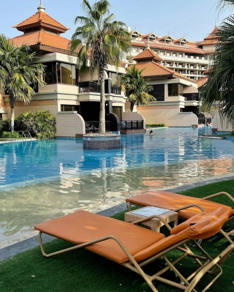 «Придраться было к чему»: россиянка делится впечатлениями от отдыха в отеле Дубая за 300 тысяч