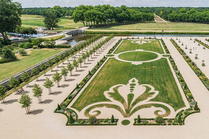 Замок Шамбор: самый знаменитый, самый величественный королевский замок в долине Луары