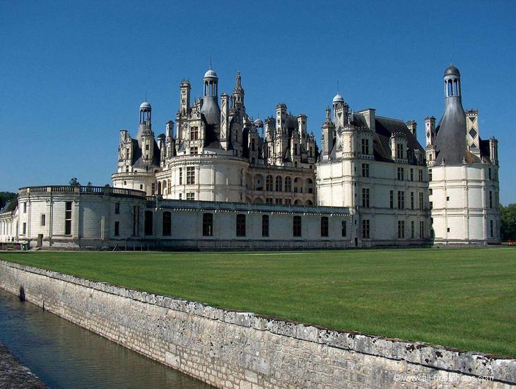 Замок Шамбор: самый знаменитый, самый величественный королевский замок в долине Луары