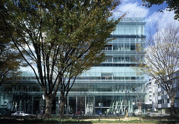 11 технологичных зданий мира, в реальность которых трудно поверить