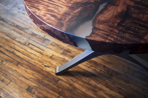 25 Невероятных творений из дерева и эпоксидной смолы