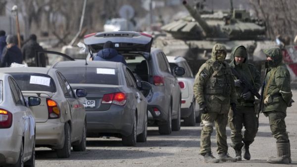 "Ни о какой сдаче оружия не может быть и речи": Украина отвергла российский ультиматум покинуть Мариуполь