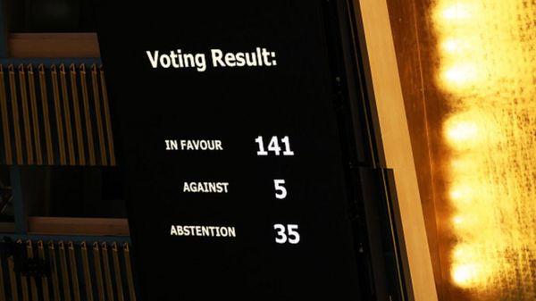 Седьмой день вторжения на Украину: страну покинул миллион беженцев. Россия впервые рассказала о потерях