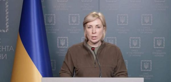 13-й день вторжения: российская армия "застряла", открылись коридоры для эвакуации, Зеленский обратился к украинцам