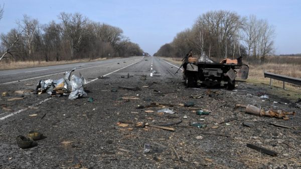 Чернигов обстрелян, несмотря на обещание Москвы снизить активность боевых действий