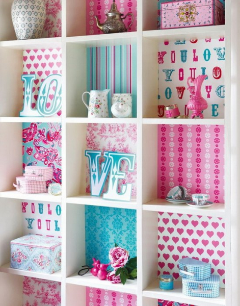 Что делать с остатками обоев: 13 идей и 30 примеров