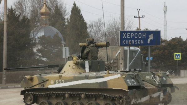 "Отдали россиянам и ушли". Пять дней в захваченной российскими войсками Новой Каховке