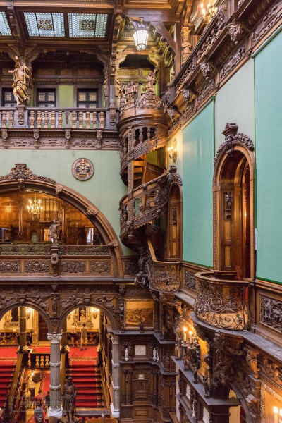 Куда поехать из Бухареста: 15 лучших идей для поездки одного дня