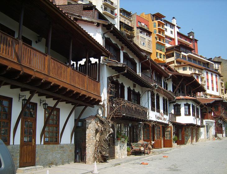 Куда поехать из Бухареста: 15 лучших идей для поездки одного дня