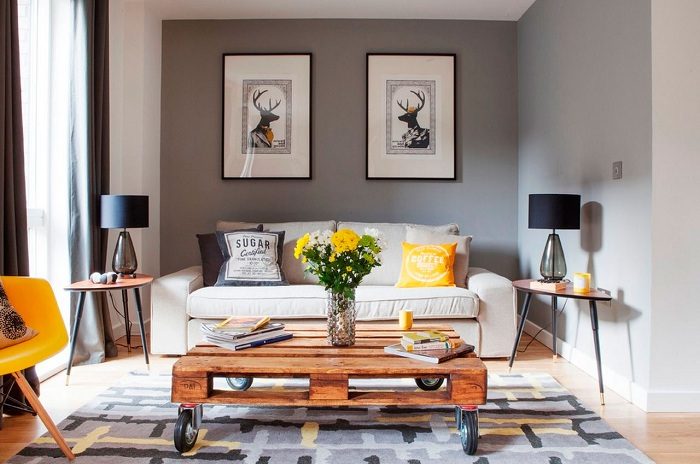 Нестандартные столы, которые украсят любую гостиную