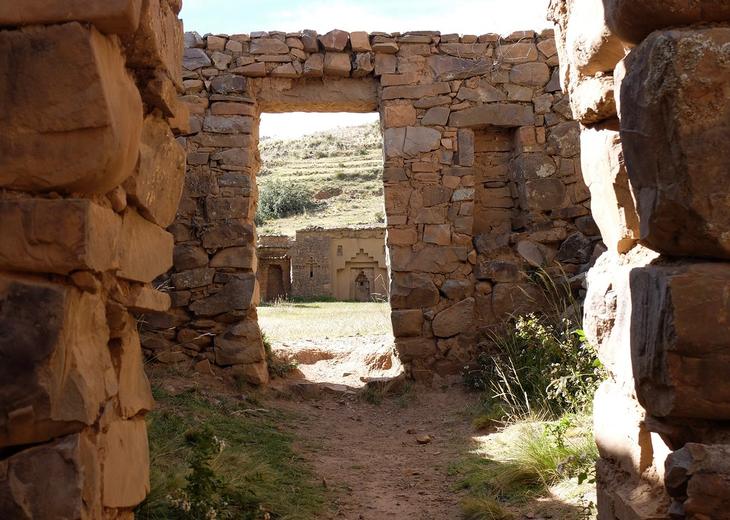 Все краски озера Титикака